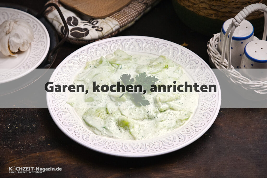 Gurkensalat mit Rahm garen