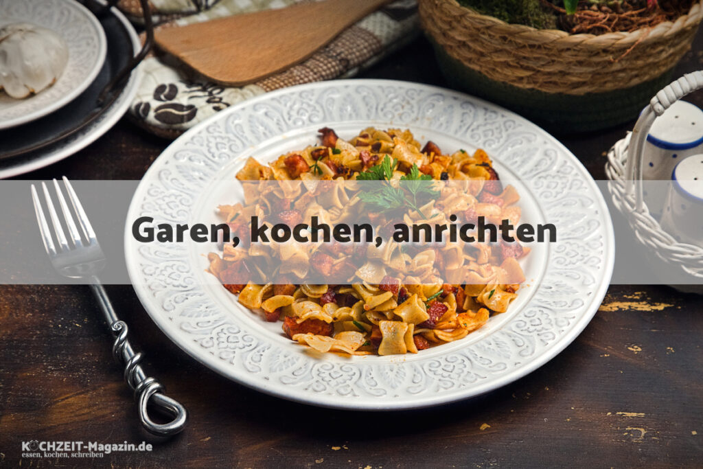 Wurstfleckerl Rezept garen