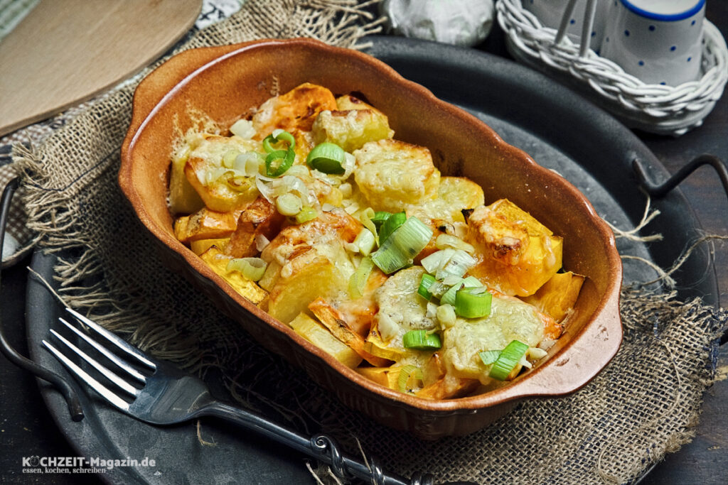 Kürbis Kartoffel Auflauf, ein nährstoffreiches und köstliches Gericht Kürbis Kartoffel Auflauf, ein nährstoffreiches und köstliches Gericht