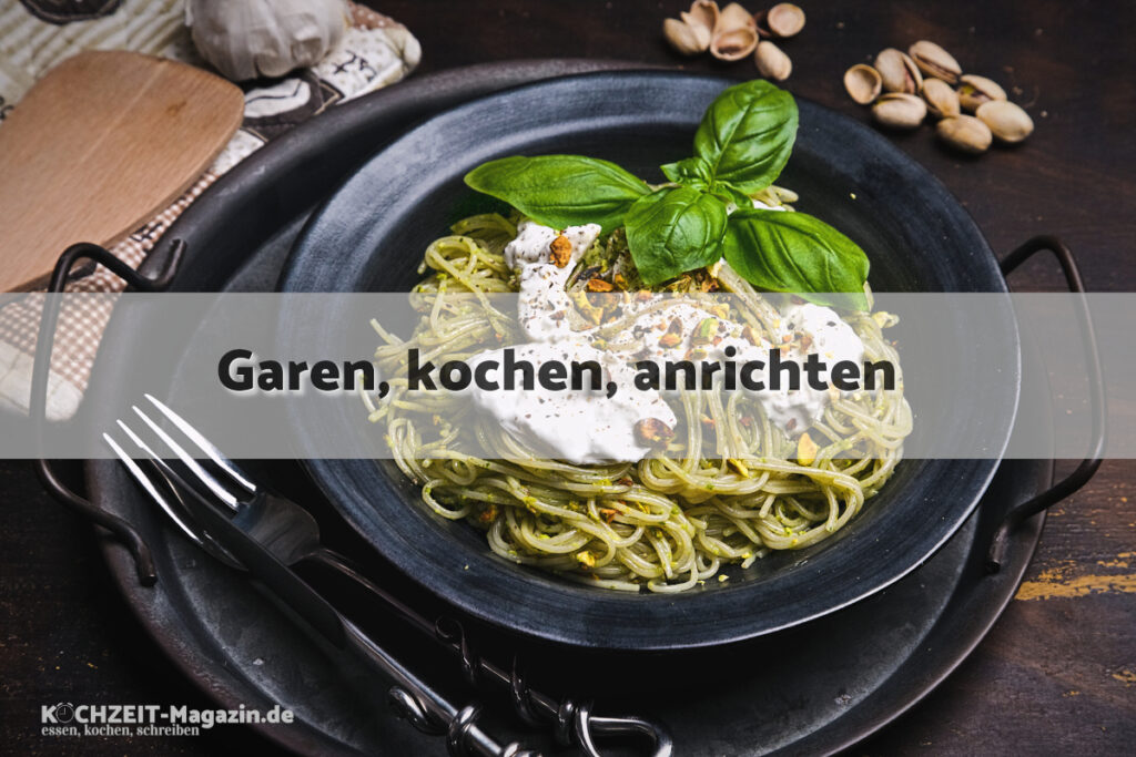 Pistazien Pesto Burrata Spaghetti garen