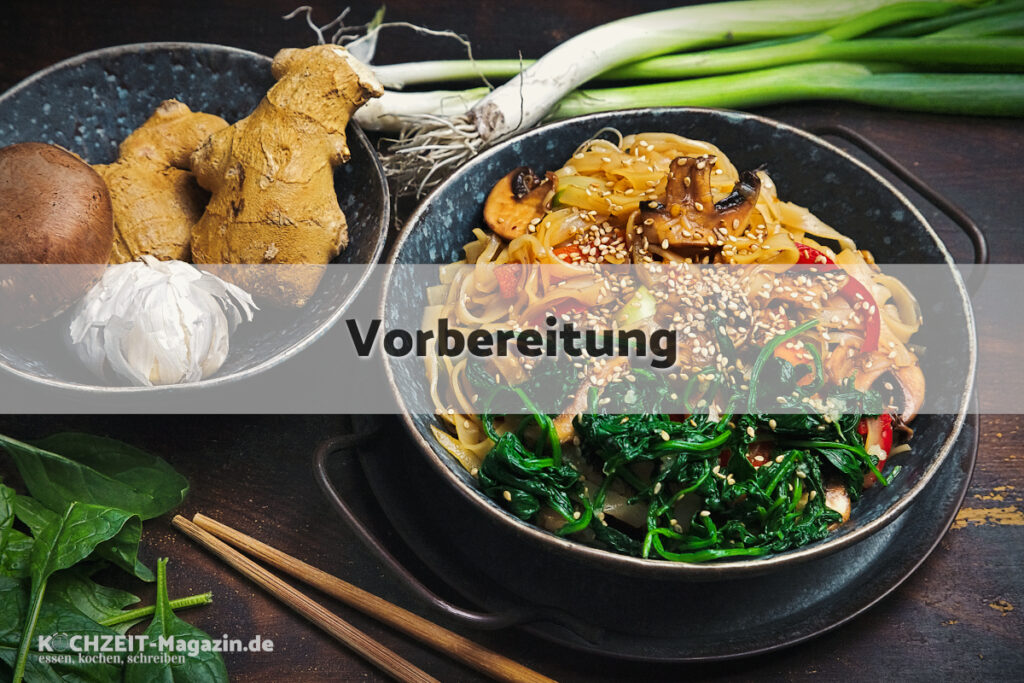 Japchae Koreanisches Nudelgericht Vorbereitung
