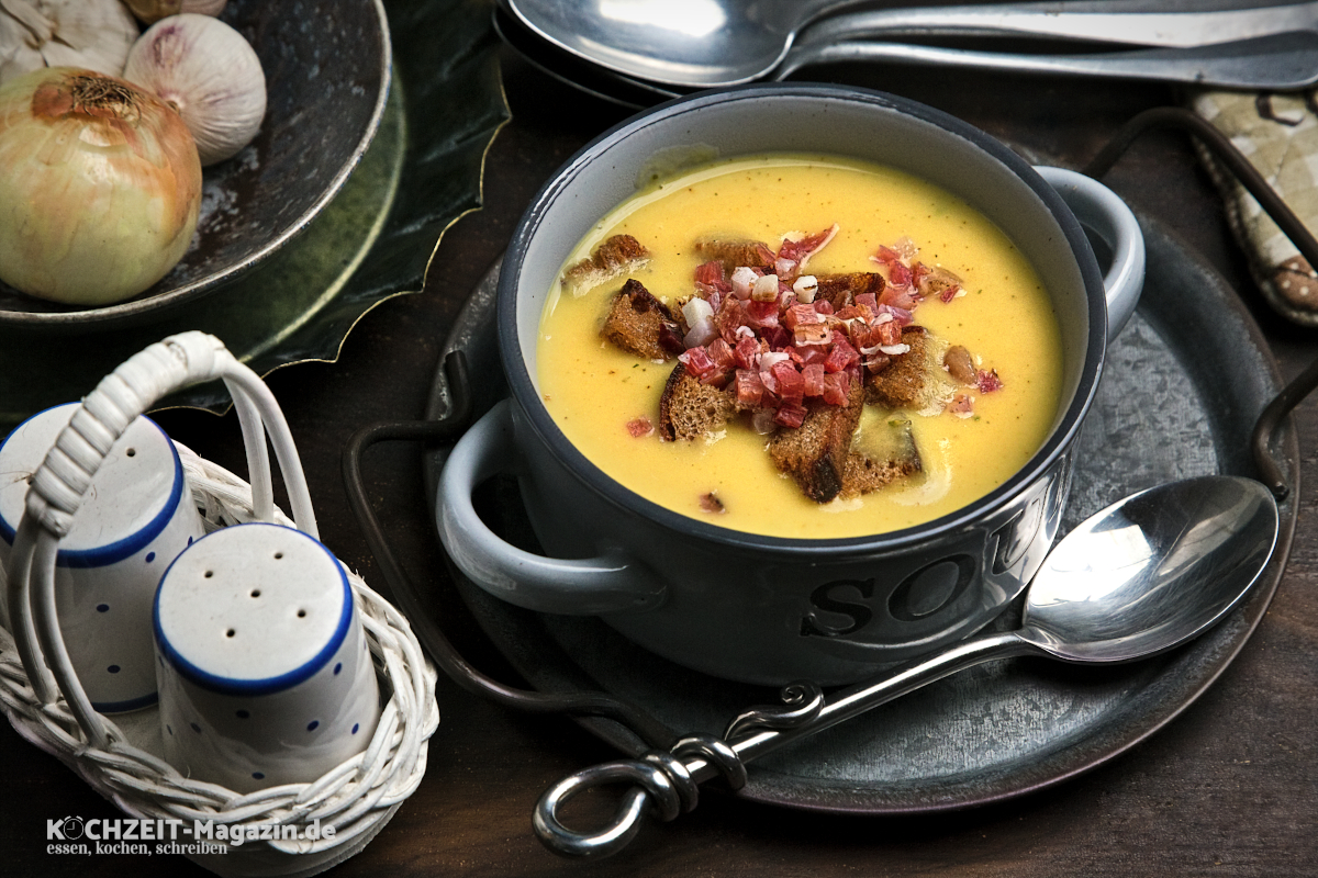 Kartoffelcremesuppe, schmeckt, macht satt und wärmt von innen