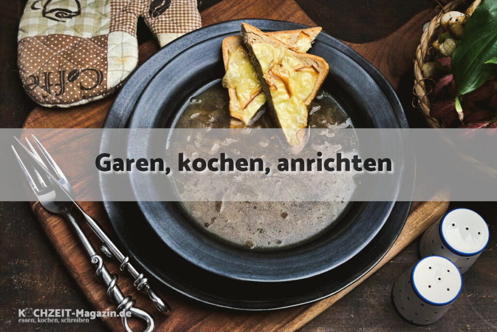 Zwiebelsuppe garen