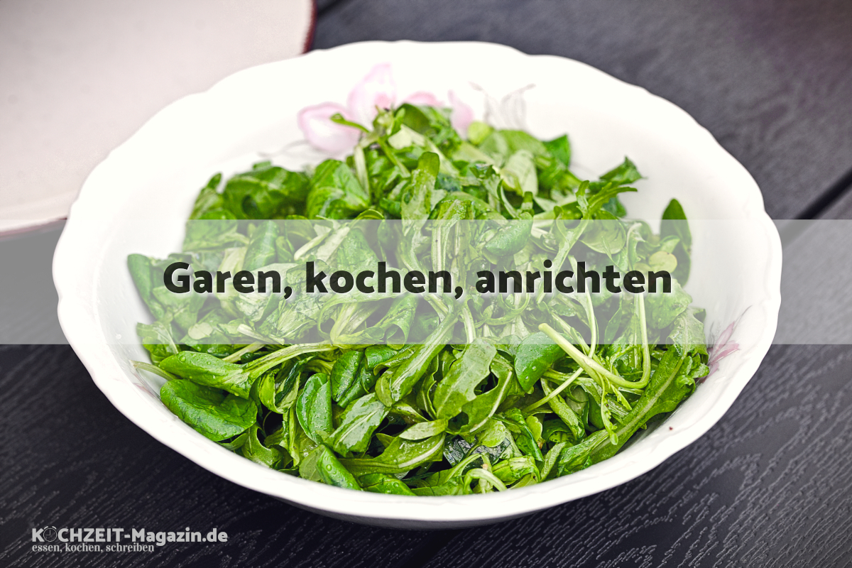 Grüner Salat mit Feldsalat, Rucola und Bärlauch Grüner Salat mit Feldsalat, Rucola und Bärlauch