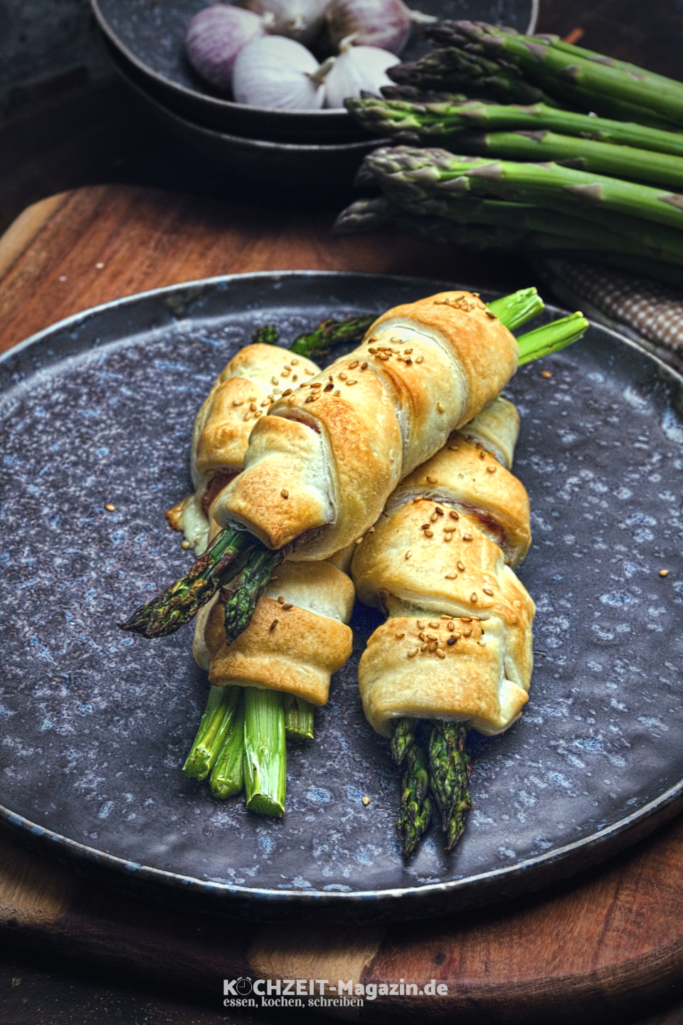 Spargel im Blätterteig Abbildung 1 Spargel im Blätterteig mit Speck und Camembert