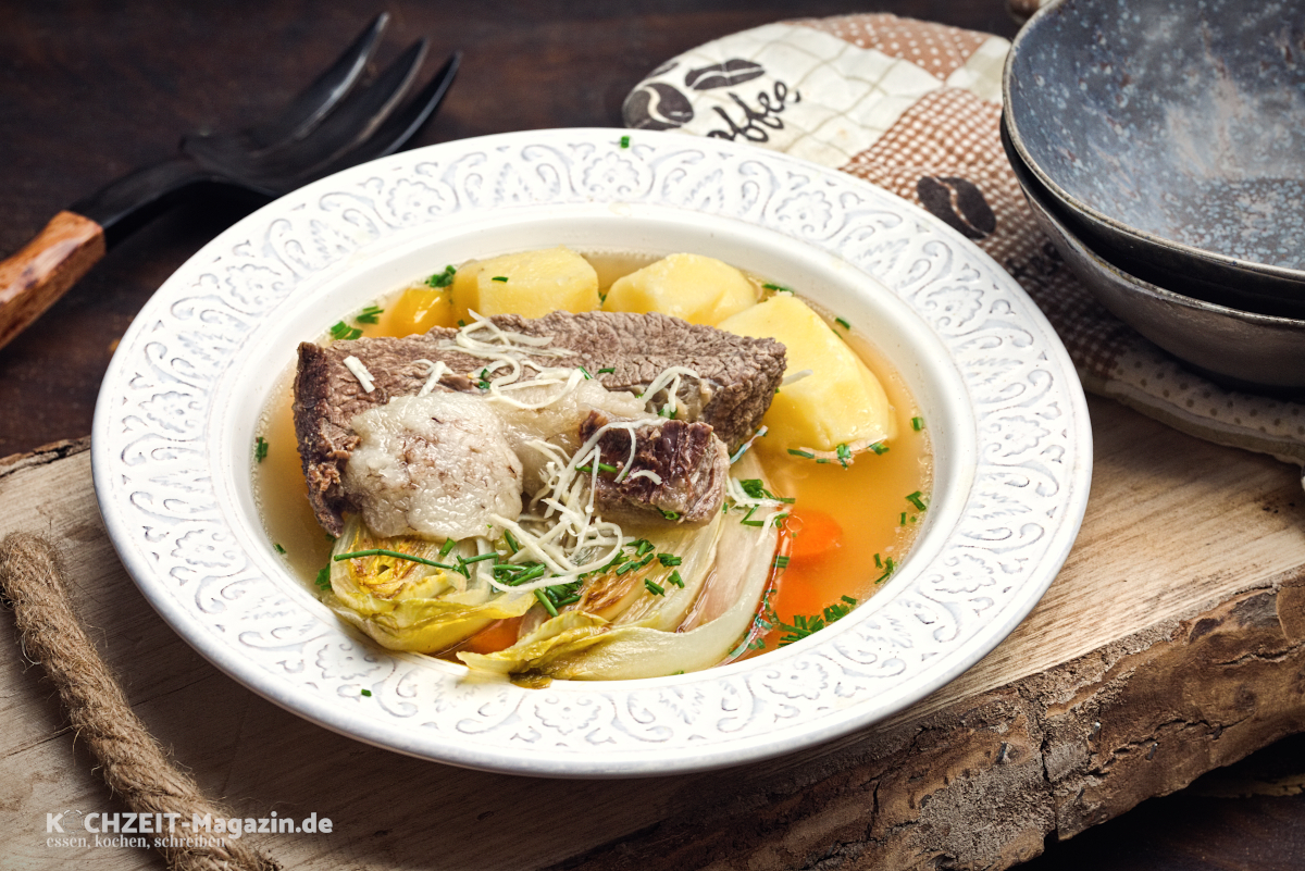 gekochtes Beinfleisch Chicoree Rezept