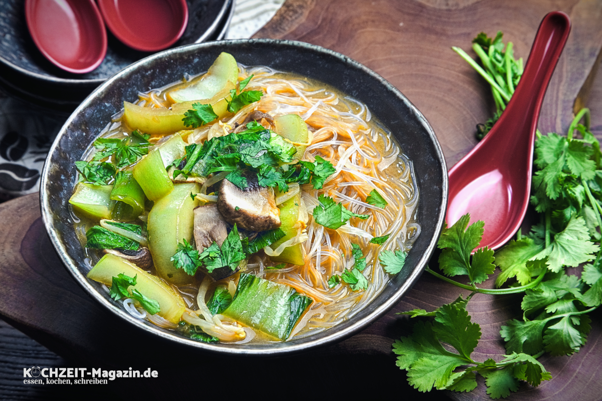 Asiatiasche Gemüsesuppe Rezept