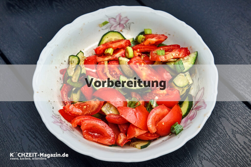Tomaten Gurken Salat Vorbereitung