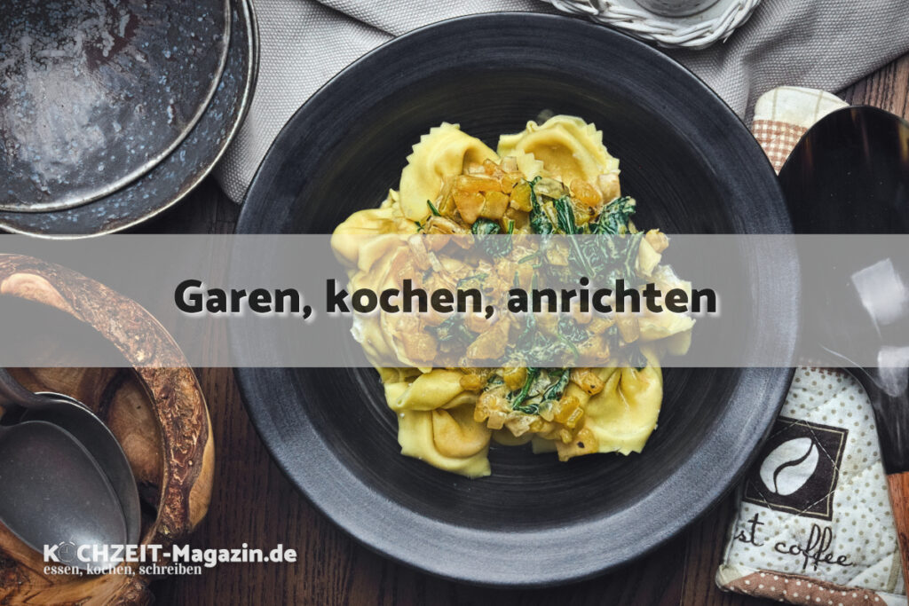Tortellini Kürbis Soße garen
