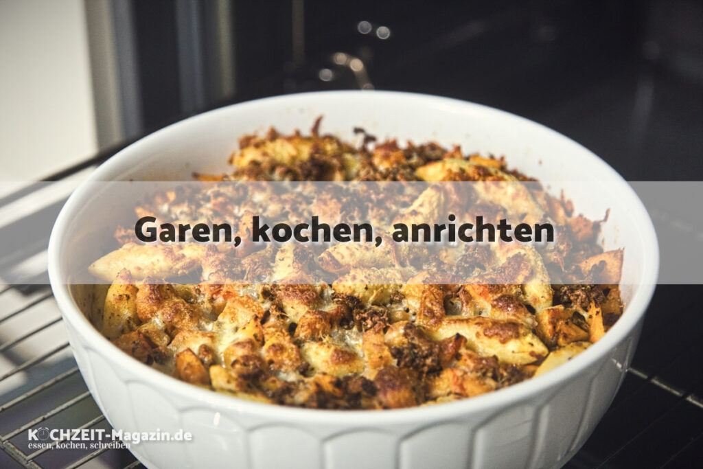 Kürbis Schupfnudel Auflauf garen