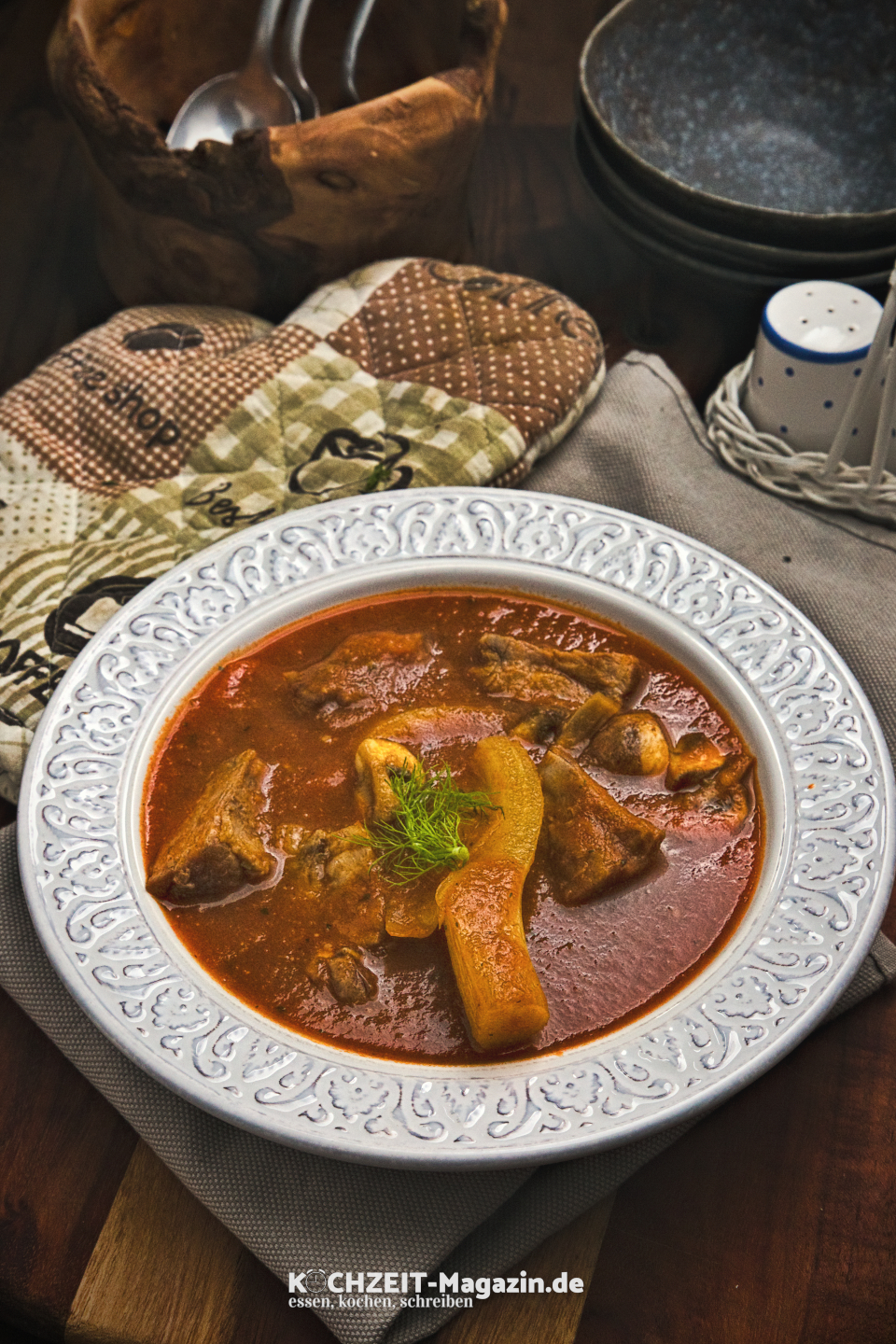 Schweinegulasch Eintopf mit Fenchel und Pilzen
