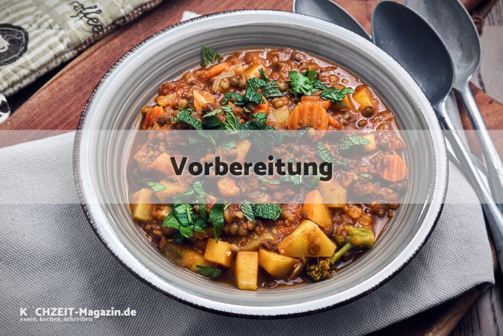 LinseneIntopf mit Kaki Vorbereitung