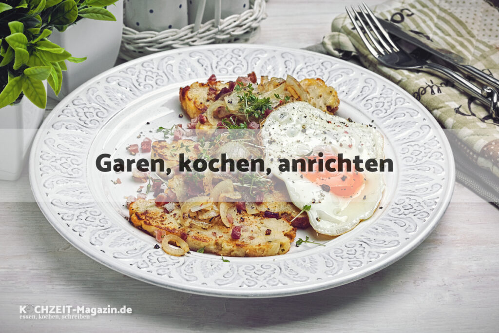Speckknödel mit Spiegelei garen