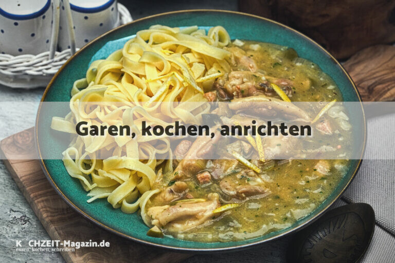 Hühnergeschnetzeltes mit Zitronen Kapern Soße garen