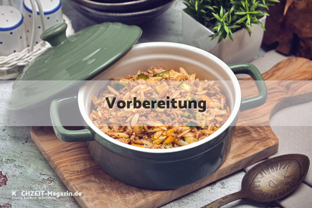 Kritharaki Hackfleisch Topf Vorbereitung