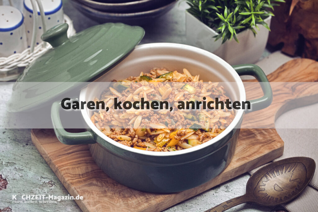 Kritharaki Hackfleisch Topf garen