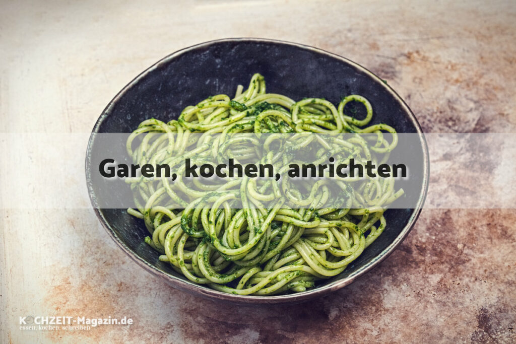 Bärlauch Basilikum Pasta garen