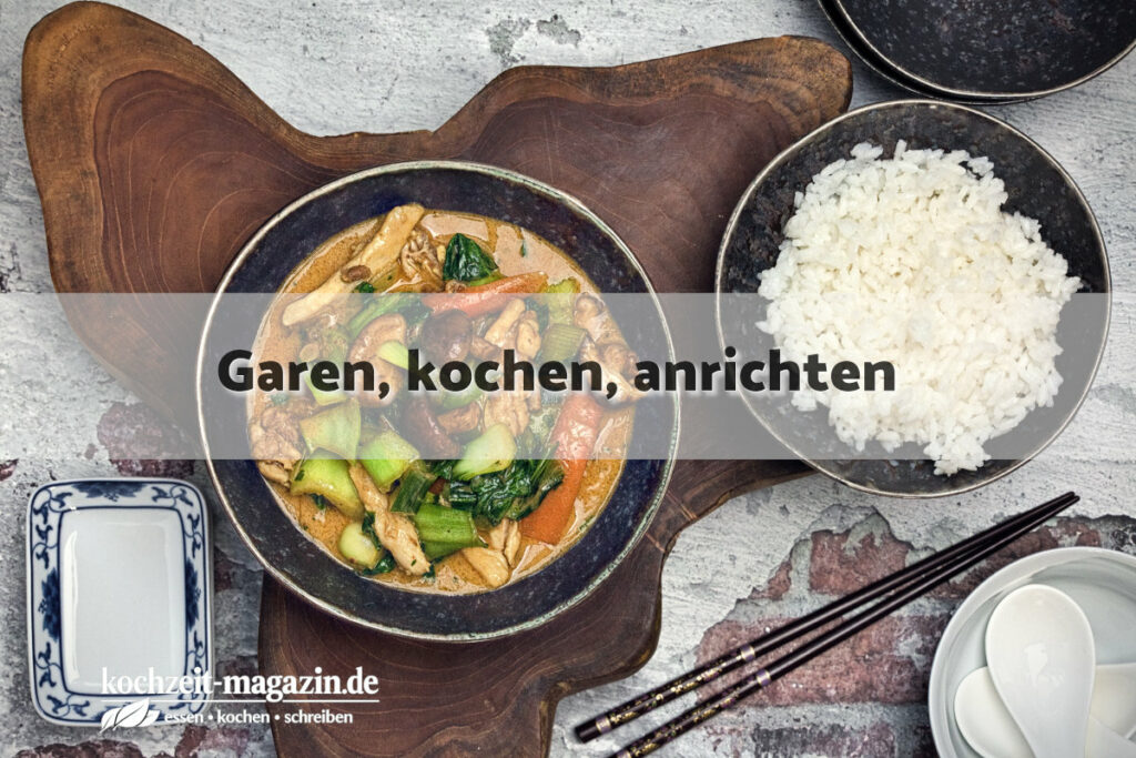 Hähnchen Kokos Curry garen