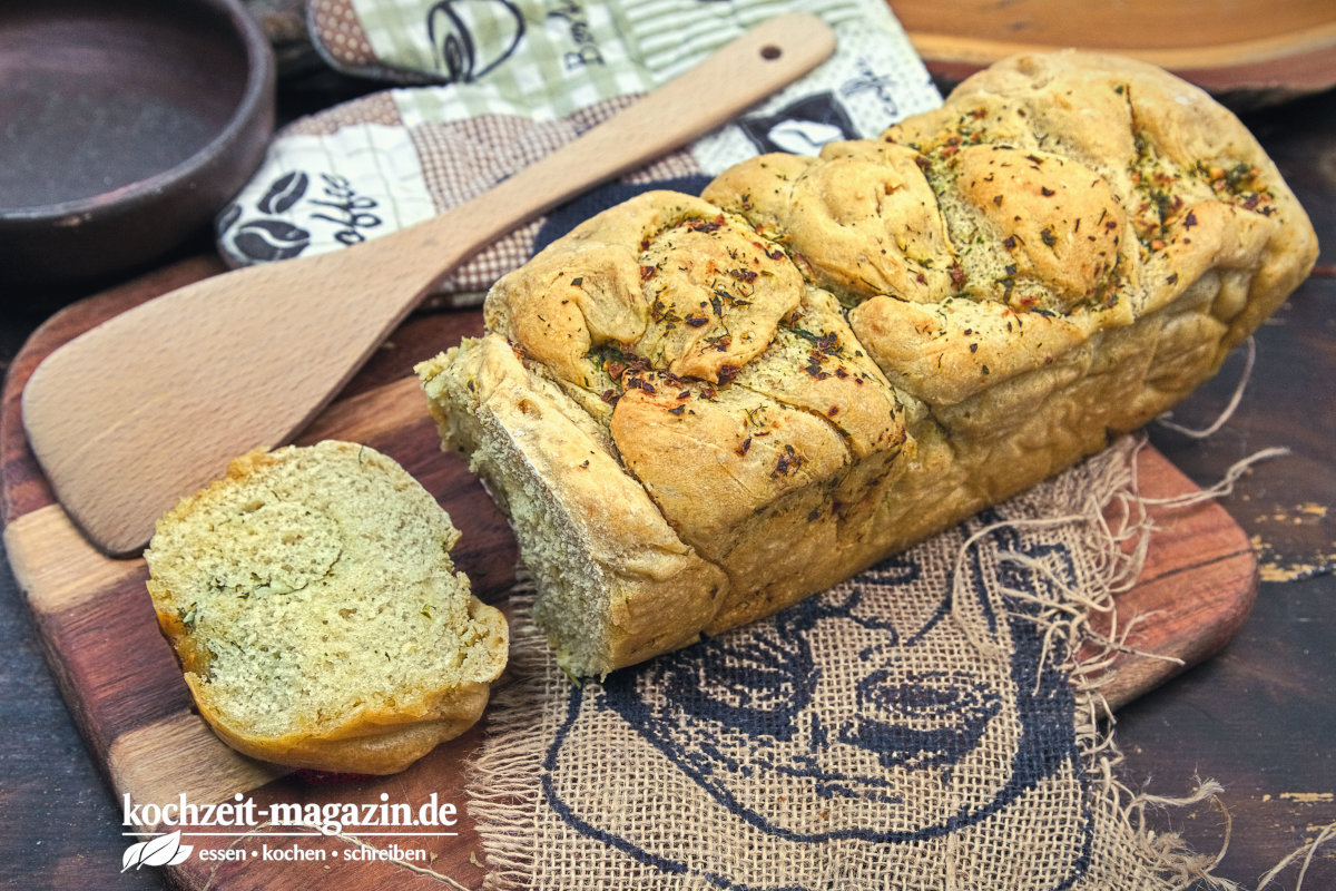 Kräuterzupfbrot Rezept