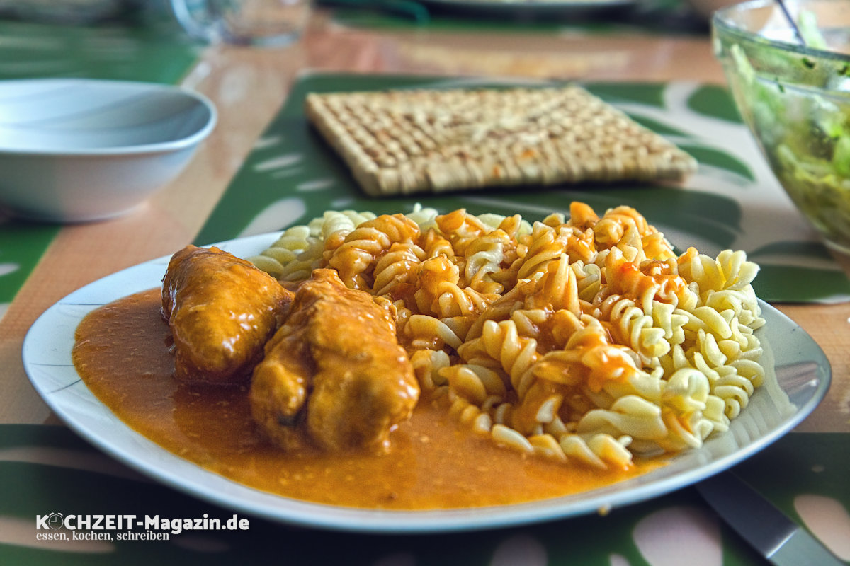 Schweineröllchen mit Soße Rezept