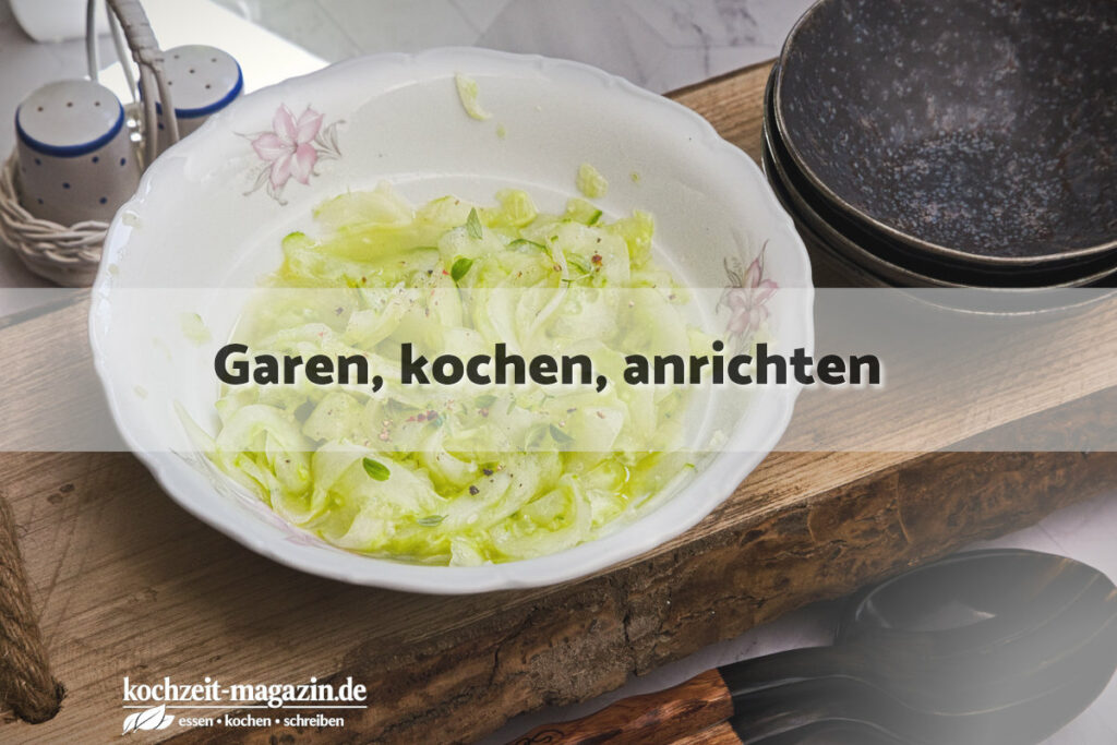 Gurkensalat garen