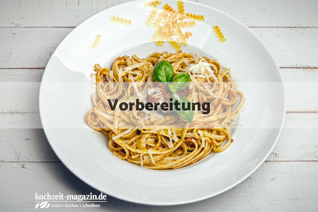 Linguine Tomaten Basilikum Pesto Vorbereitung