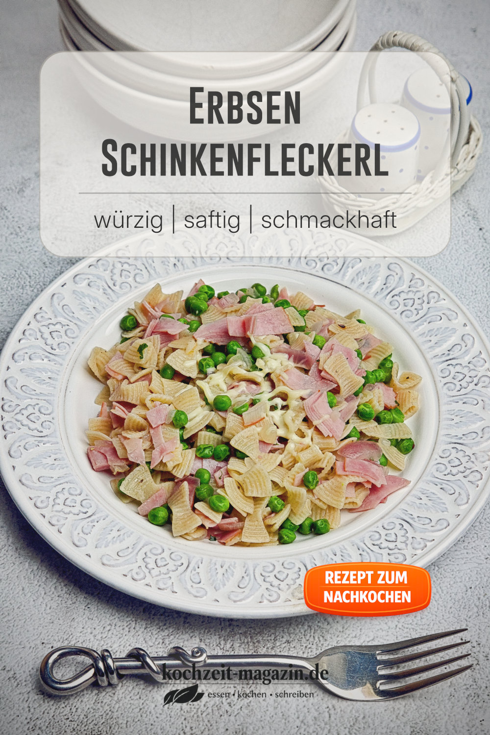 Schinkenfleckerl mit Erbsen
