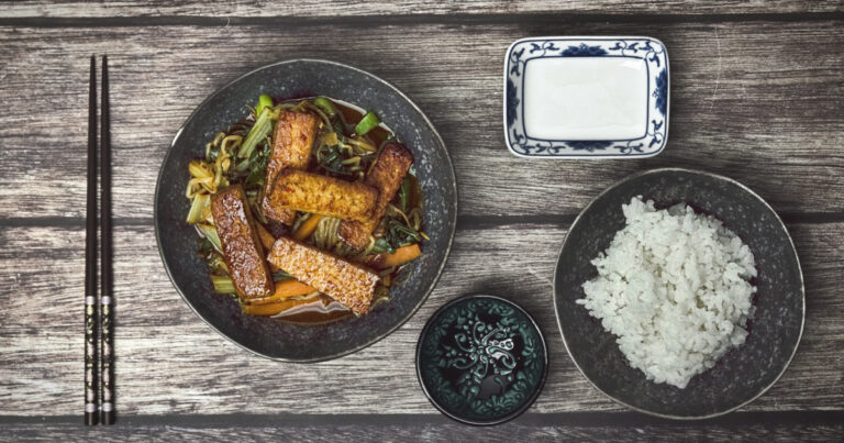 Gemüse Wok mit Tofu Rezept